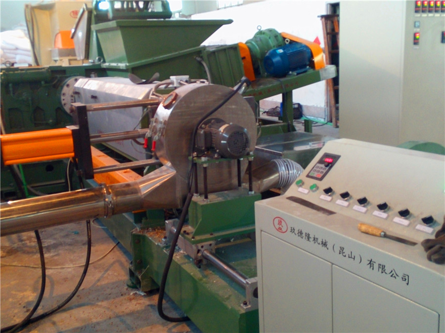 POE碳酸鈣母粒造粒機(jī)_POE碳酸鈣